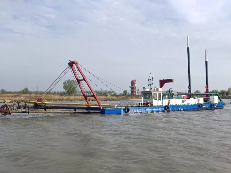 Hydraulinen ruoppaajalaiva